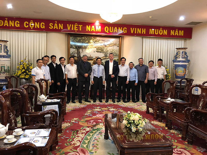 Vũ Phong Solar & SCM Biên Hoà hợp tác với tập đoàn Đức sản xuất pin mặt trời tại Việt Nam.